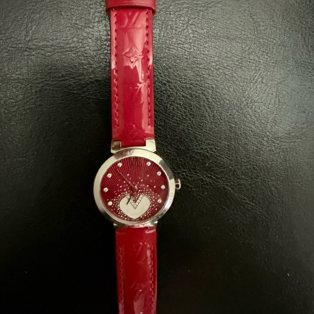 Authentic Louis Vuitton Fuschia Vernis Women's Diamond Watch